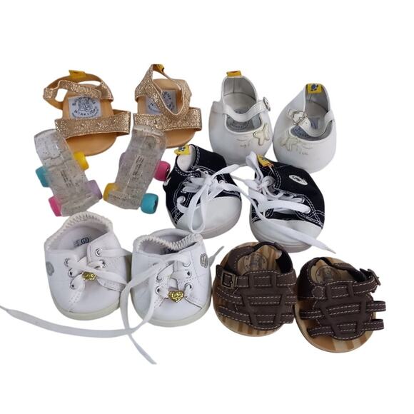 Build a Bear Large Lot of clothes and shoes - over 30 pieces! Cheer/ Hello Kitty - Picture 11 of 12